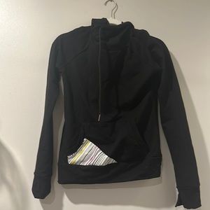 Pullover sweater